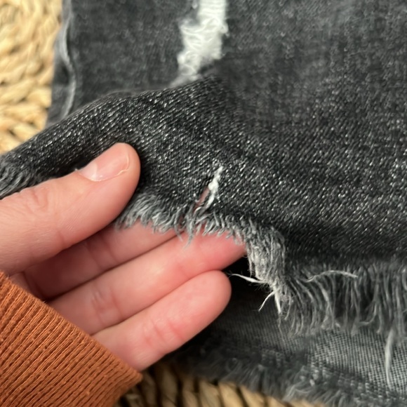 RSQ Girls Vintage High Rise Distressed Shorts- Black- Size 10 - Picture 7 of 11